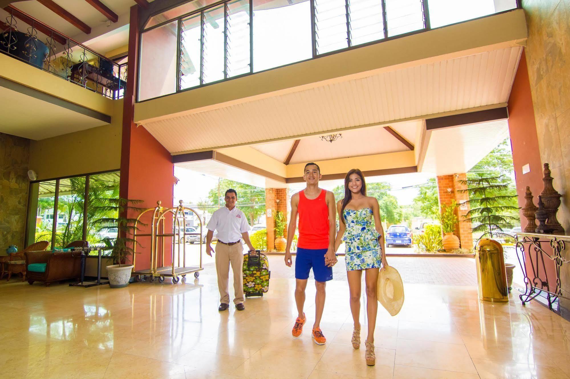 Gran Hotel Azuero Chitré Eksteriør billede
